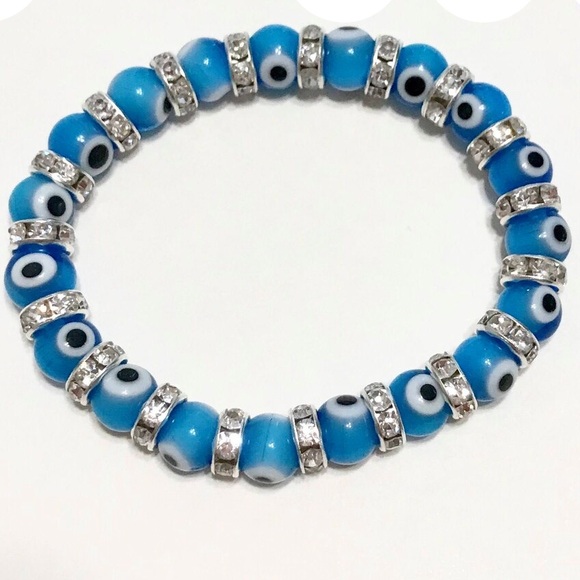 Handmade evil eye bracelet with crystal spacers - Picture 2 of 2